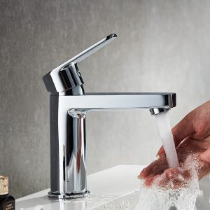 Elegant Pull-Out All-Brass Bathroom Faucet - Anti-Splash Hot/Cold Basin Mixer